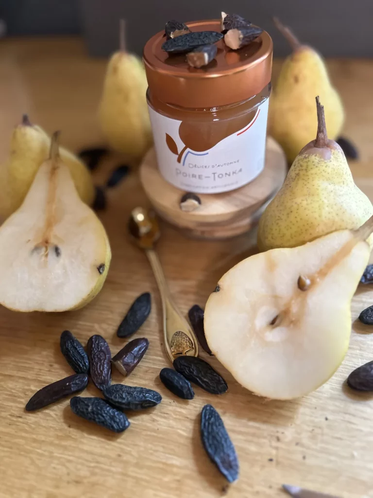 Pot de confiture artisanale Poires Fève de Tonka, Colorées